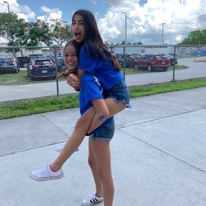 Meet your Posher, Vanessa